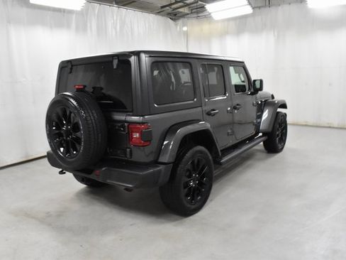 Used 2021 Jeep Wrangler Unlimited Sahara w/ Cold Weather Group image 5