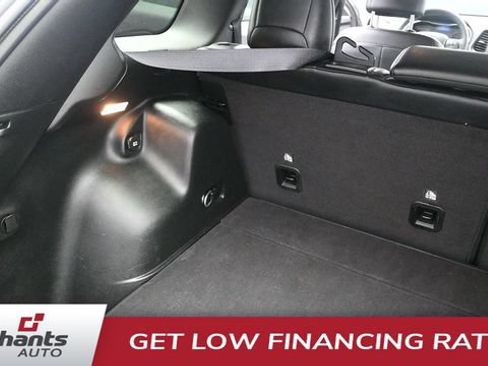 Used 2022 Jeep Cherokee Trailhawk w/ Premium Leather Package AWD/4WD image 26