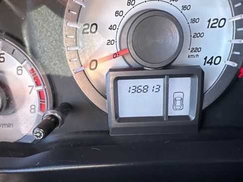 Used 2015 Honda Pilot LX image 2