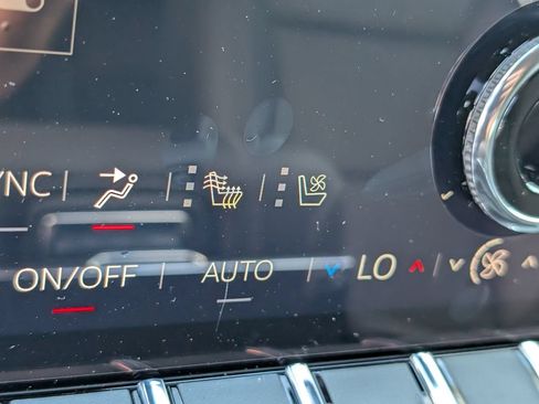 New 2026 GMC Yukon Denali w/ Advanced Technology Package AWD/4WD image 14