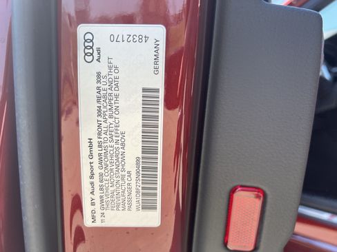 Used 2025 Audi RS 6 performance AWD/4WD image 37