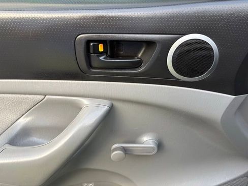 Used 2008 Toyota Tacoma 2WD Regular Cab image 10