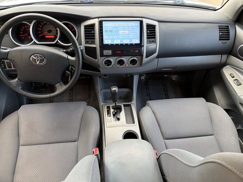 Used 2006 Toyota Tacoma PreRunner w/ TRD Off-Road Pkg #1 RWD image 28