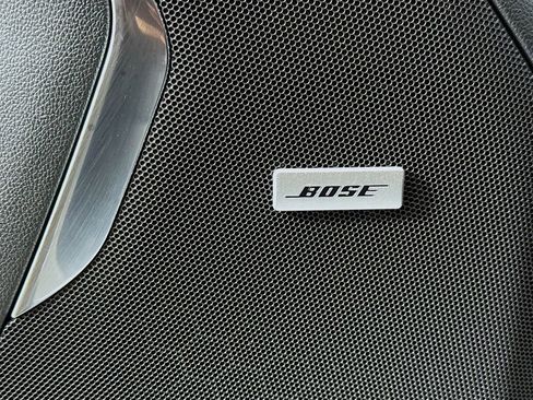 Used 2024 GMC Yukon AT4 w/ Technology Package image 18