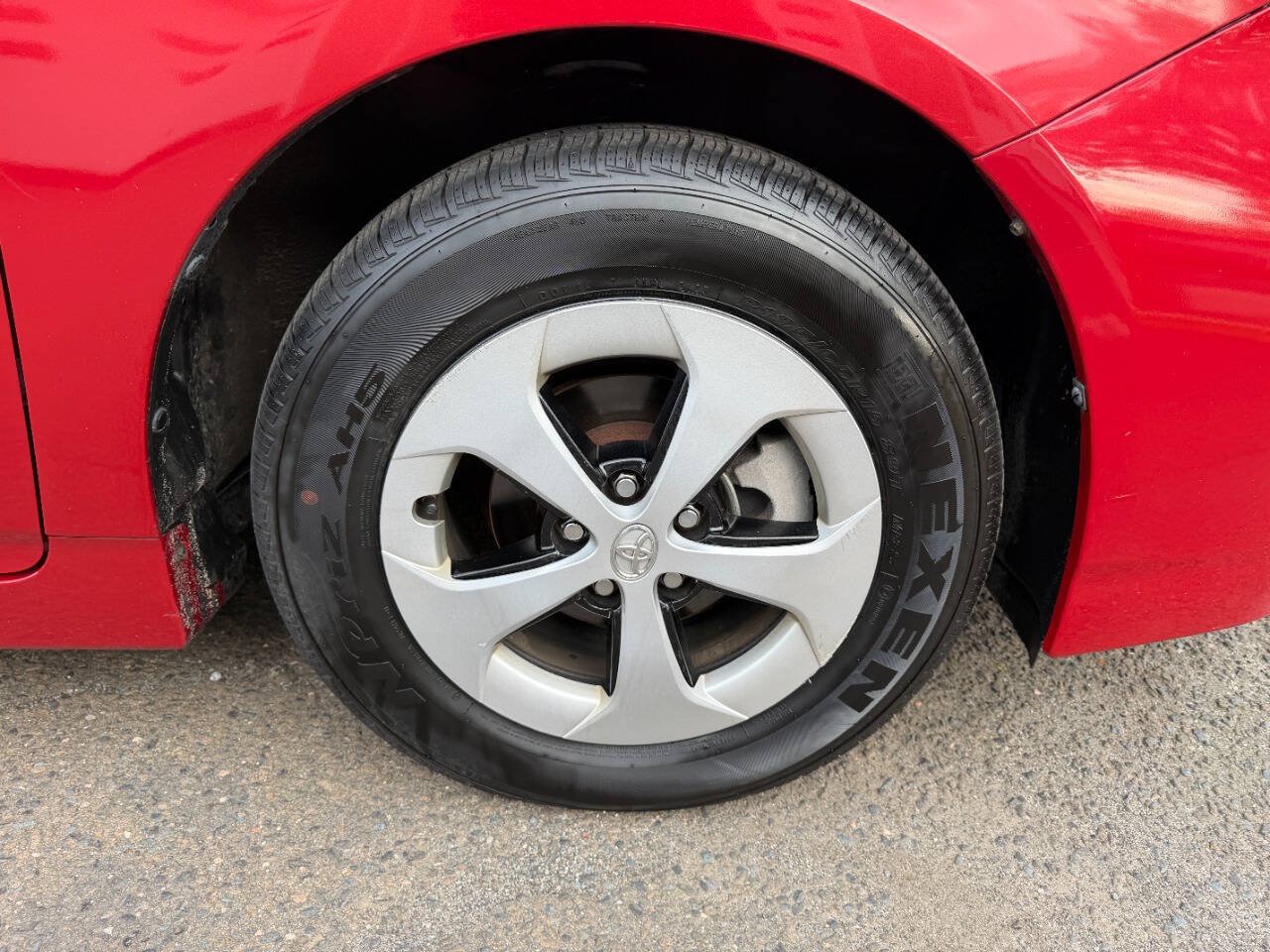 Used 2012 Toyota Prius Two FWD image 39