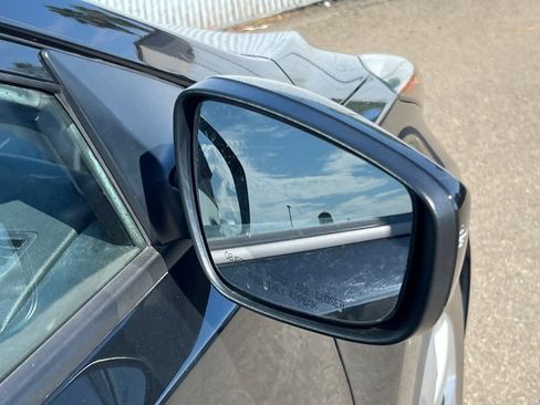 Used 2016 Hyundai Elantra SE FWD image 19