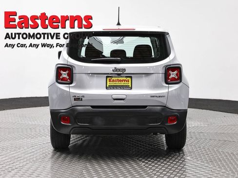 Used 2021 Jeep Renegade Sport AWD/4WD image 6
