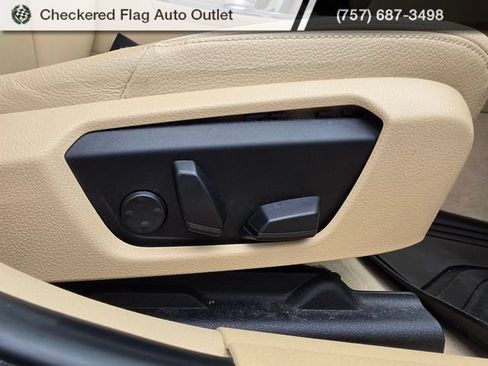 Used 2014 BMW 328d xDrive Sedan AWD/4WD image 45