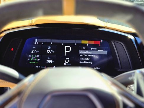 Used 2022 Chevrolet Corvette Stingray Premium Cpe w/ Z51 Performance Package image 16