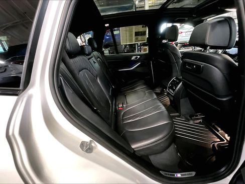 Used 2021 BMW X5 M50i w/ Premium Package image 19