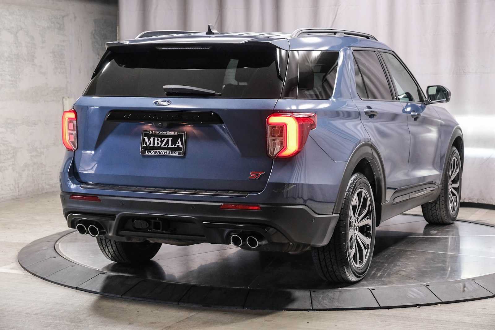 Used 2021 Ford Explorer ST w/ Equipment Group 401A AWD/4WD image 4