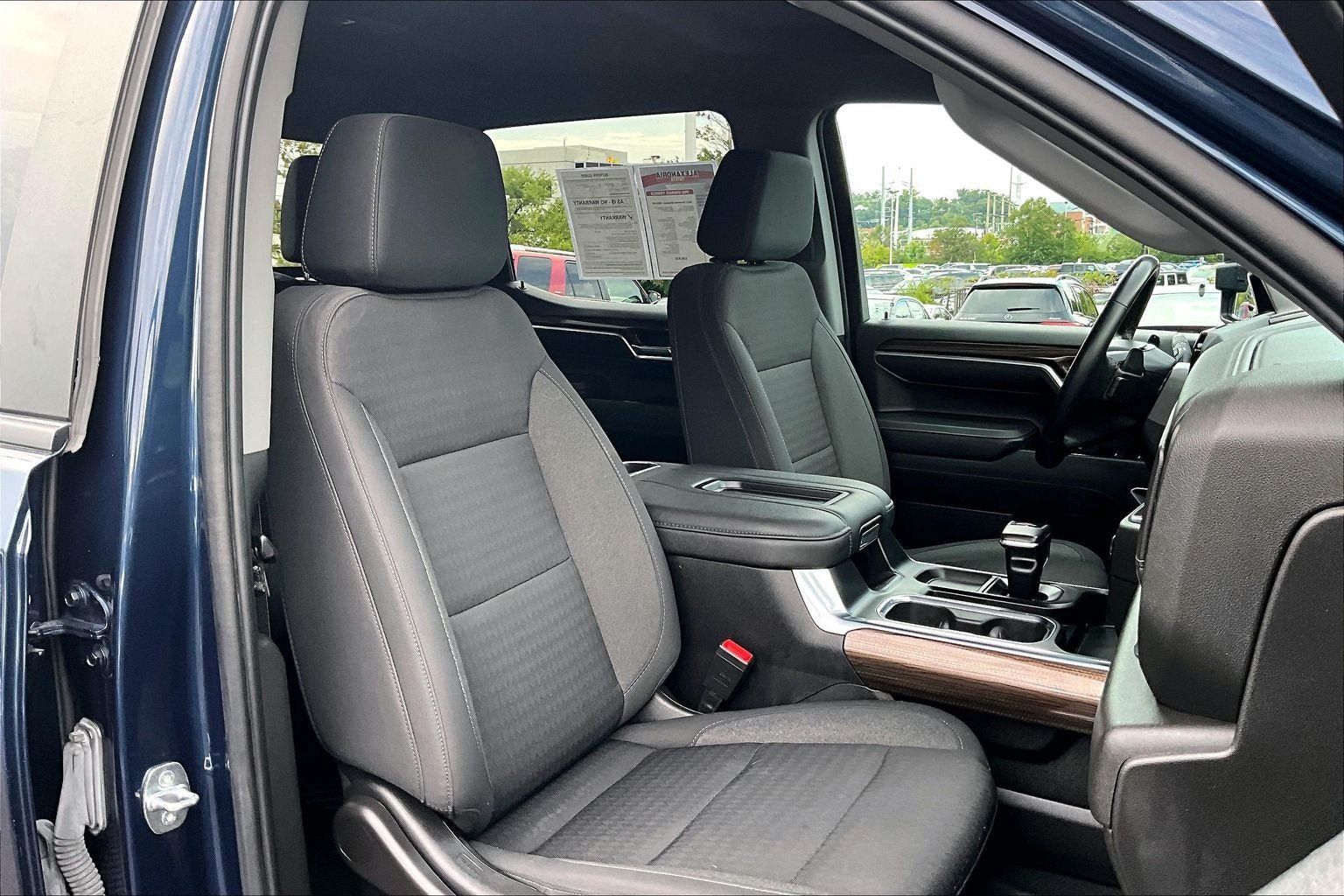 Used 2022 Chevrolet Silverado 1500 RST AWD/4WD image 6