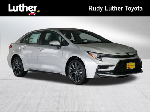 New 2026 Toyota Corolla SE image 1