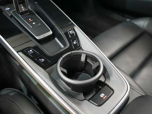 Used 2023 Porsche 911 Turbo image 31