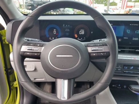 Used 2024 Hyundai Kona SEL FWD image 27