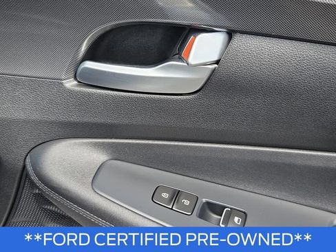 Used 2023 Hyundai Santa Fe SE FWD image 12