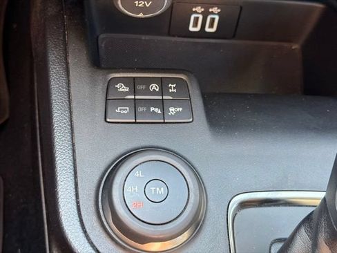 Used 2020 Ford Ranger XLT w/ Equipment Group 302A Luxury AWD/4WD image 19