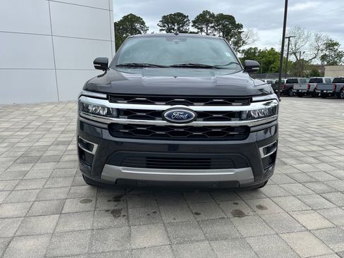 Used 2024 Ford Expedition Limited RWD image 9