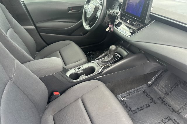 Used 2024 Toyota Corolla LE FWD image 14