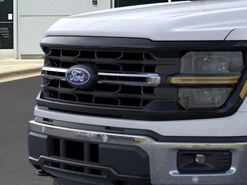 New 2025 Ford F150 XLT w/ Equipment Group 302A MID image 17