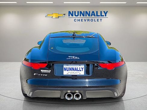 Used 2017 Jaguar F-TYPE Coupe RWD image 4