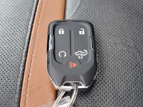 Used 2022 GMC Sierra 1500 AT4 w/ AT4 Preferred Package image 39