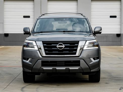 Used 2021 Nissan Armada SL w/ Captain's Chairs Package image 25