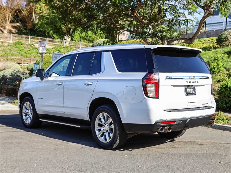 Used 2021 Chevrolet Tahoe Premier w/ Premium Package RWD image 3