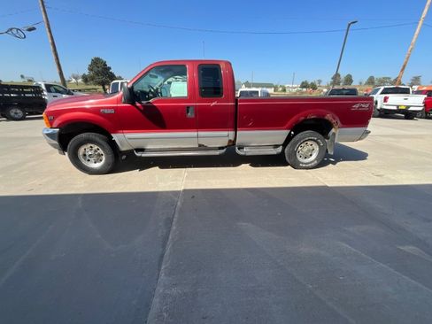 Used 2001 Ford F250 4x4 SuperCab Super Duty image 5