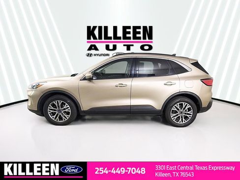 Used 2021 Ford Escape SEL image 4