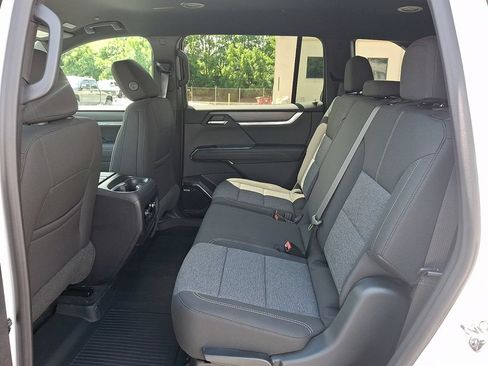 New 2026 GMC Acadia Elevation w/ LPO, All-Weather Package AWD/4WD image 6