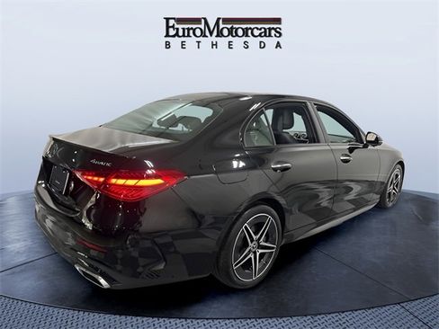 Used 2025 Mercedes-Benz C 300 4MATIC Sedan image 5