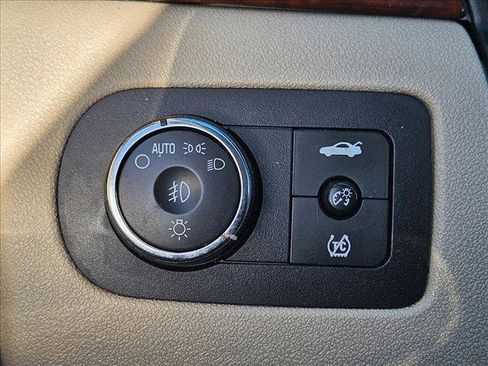 Used 2006 Chevrolet Impala LT FWD image 12