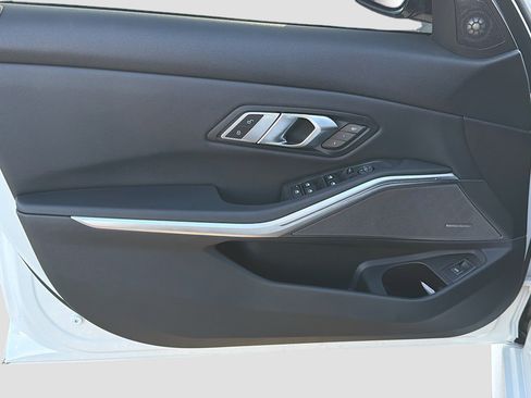 Used 2022 BMW M340i xDrive w/ Premium Package image 21