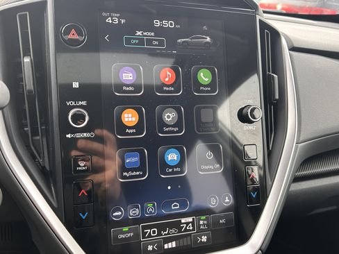 Used 2024 Subaru Crosstrek 2.0i Premium image 14