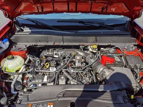 New 2024 Ford Maverick Lariat w/ Black Appearance Package image 35