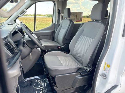 Used 2025 Ford Transit 350 XLT RWD image 11