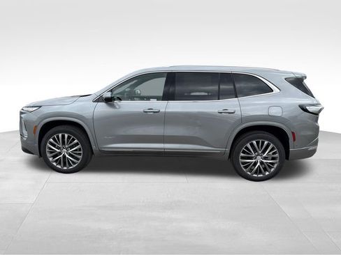 New 2026 Buick Enclave Avenir w/ Super Cruise Package image 4