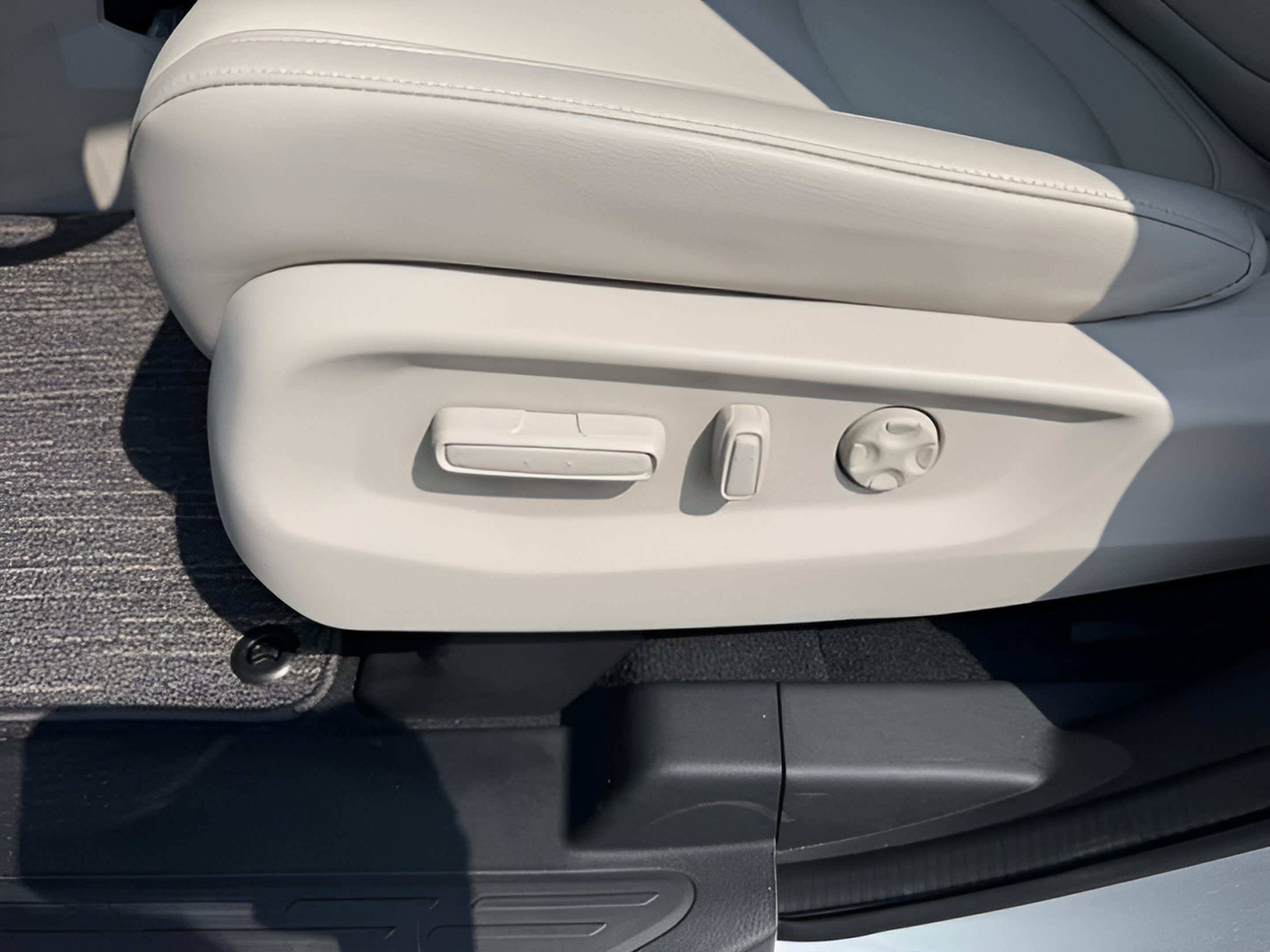 New 2027 Honda Odyssey EX-L image 22
