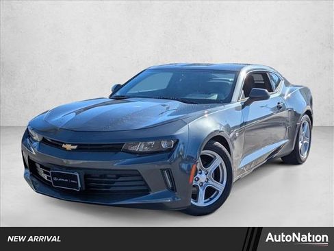 Used 2016 Chevrolet Camaro LT w/ Technology Package image 1