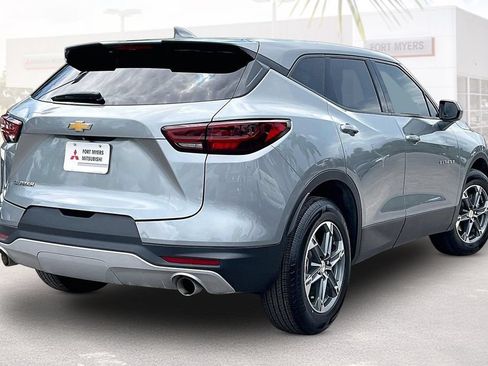 Used 2025 Chevrolet Blazer LT FWD image 32