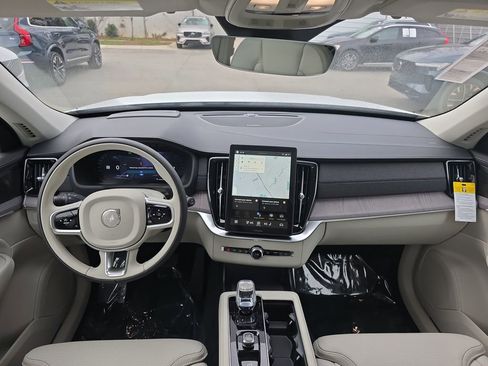 New 2026 Volvo XC90 B6 Ultra image 17