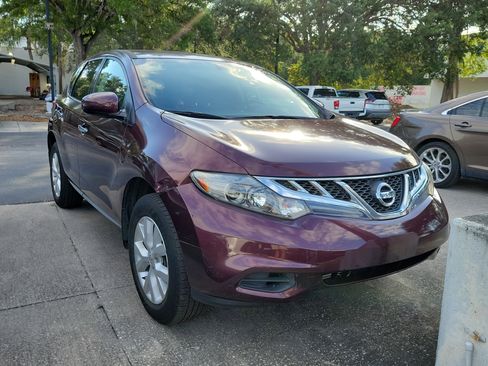 Used 2014 Nissan Murano S FWD image 1