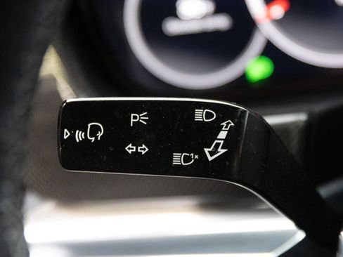 Used 2020 Porsche Panamera GTS w/ Premium Package Plus image 69