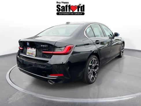Used 2026 BMW 330i xDrive Sedan w/ Premium Package AWD/4WD image 4