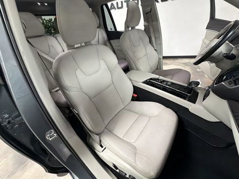Used 2020 Volvo XC90 T5 Momentum AWD/4WD image 69