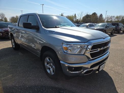 Used 2019 RAM 1500 Big Horn AWD/4WD image 9