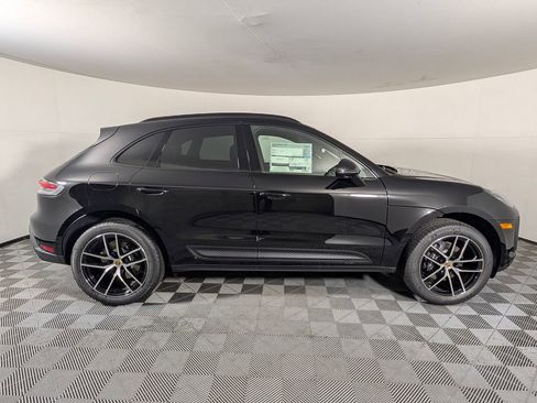 New 2026 Porsche Macan AWD/4WD image 8