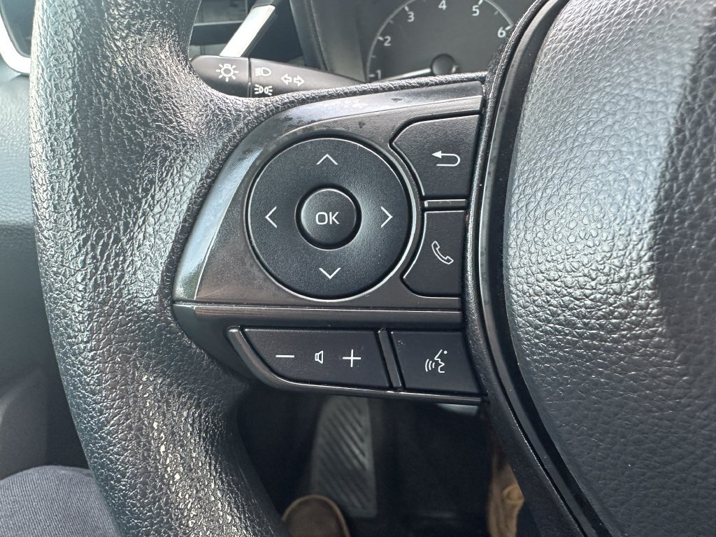 Used 2024 Toyota Corolla LE FWD image 19