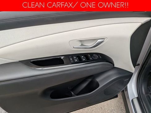Used 2025 Hyundai Tucson Limited AWD/4WD image 8
